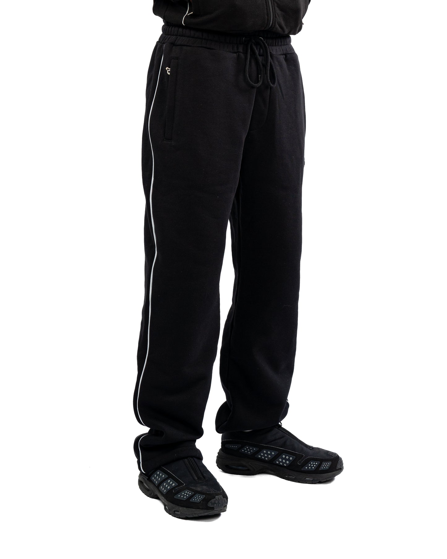 New Raze Panel Pants All Black